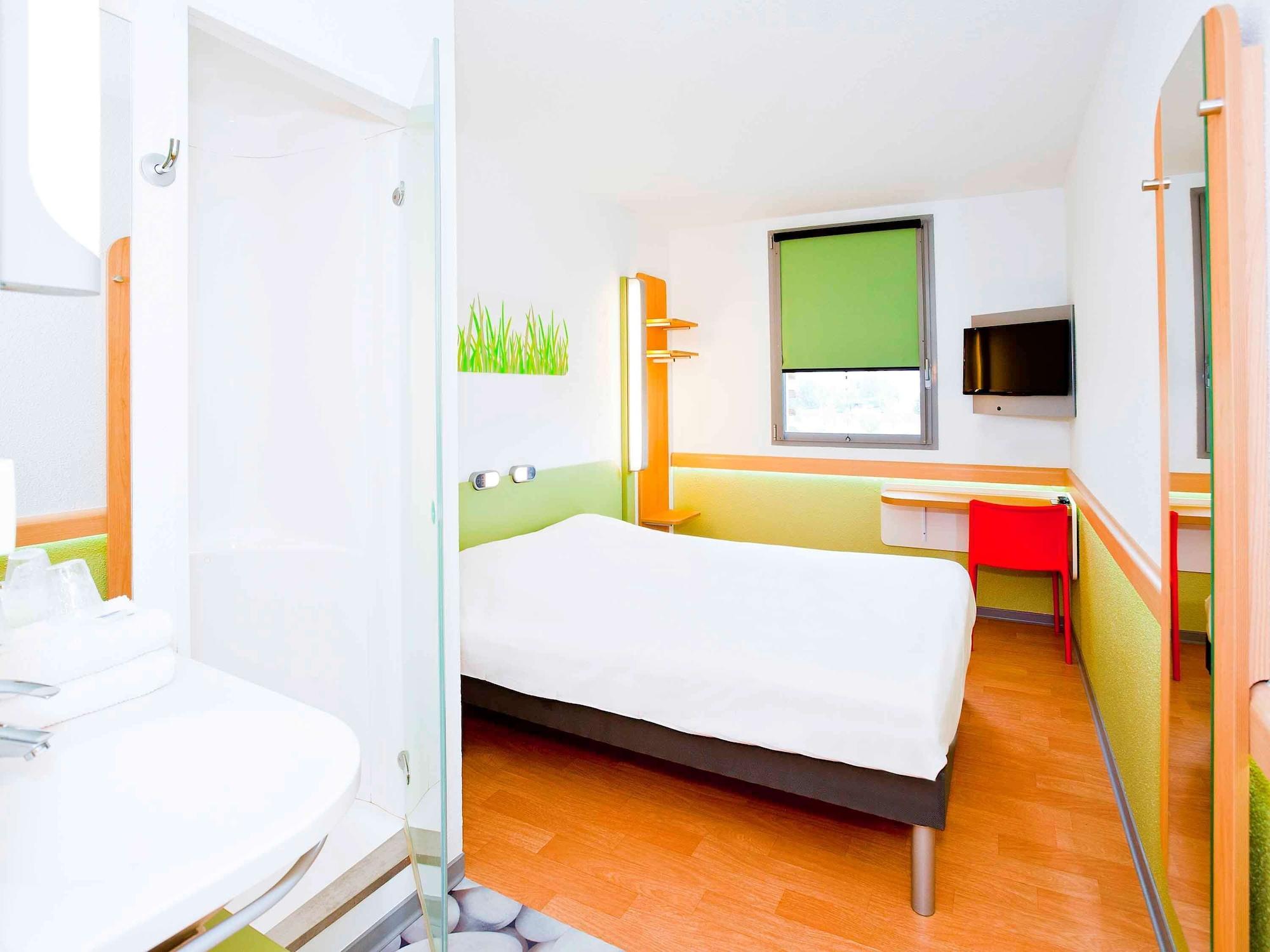 Ibis Budget Metz Technopole Екстер'єр фото